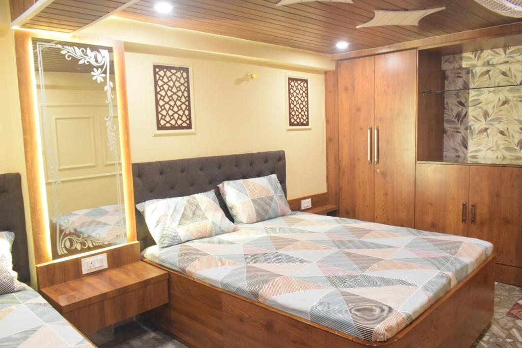 Shree Narayana(P) Guest House